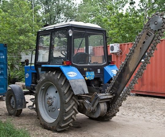 Траншеекопатель в аренду в Красноуфимске и  Свердловской области